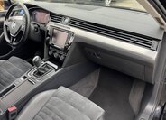 Volkswagen Passat 35