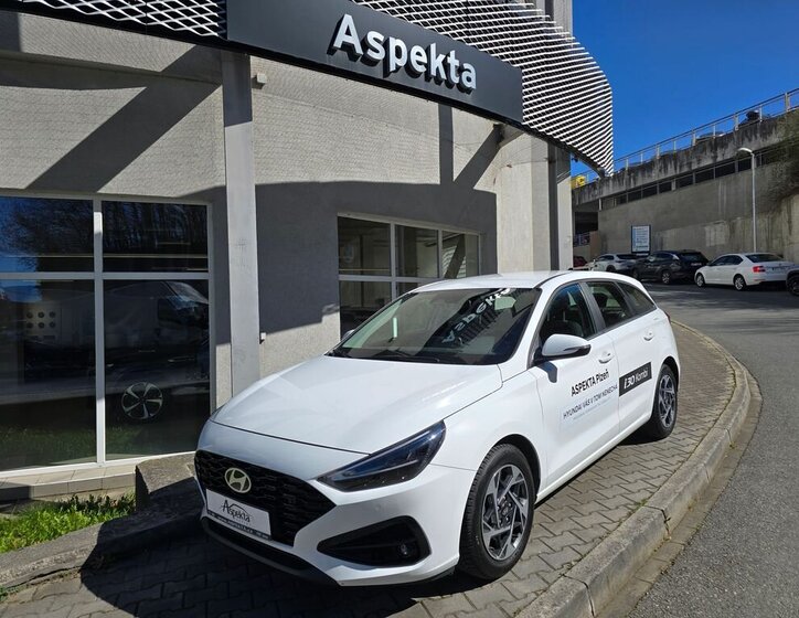 Hyundai i30 Kombi 998,0 73 kw