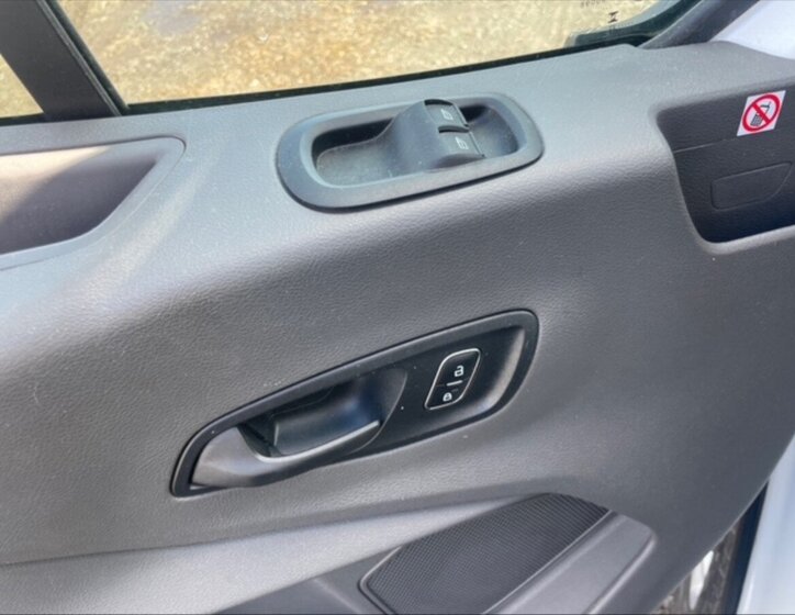 Ford Transit Skříň 2,0 l 95 kw