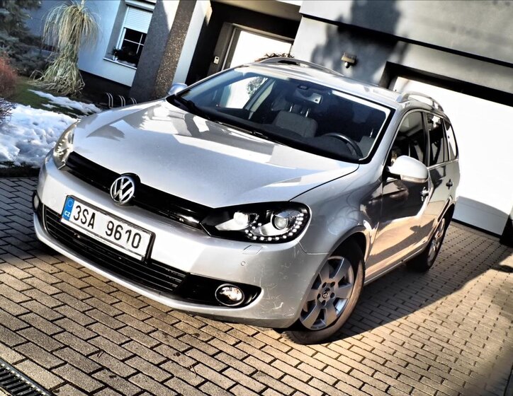 Volkswagen Golf Kombi 1,6 l 77 kw