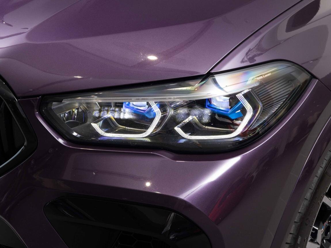 BMW X6 SUV 4,4 l 460 kw