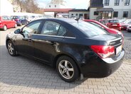 Chevrolet Cruze Sedan / Limuzína 2,0 l 110 kw