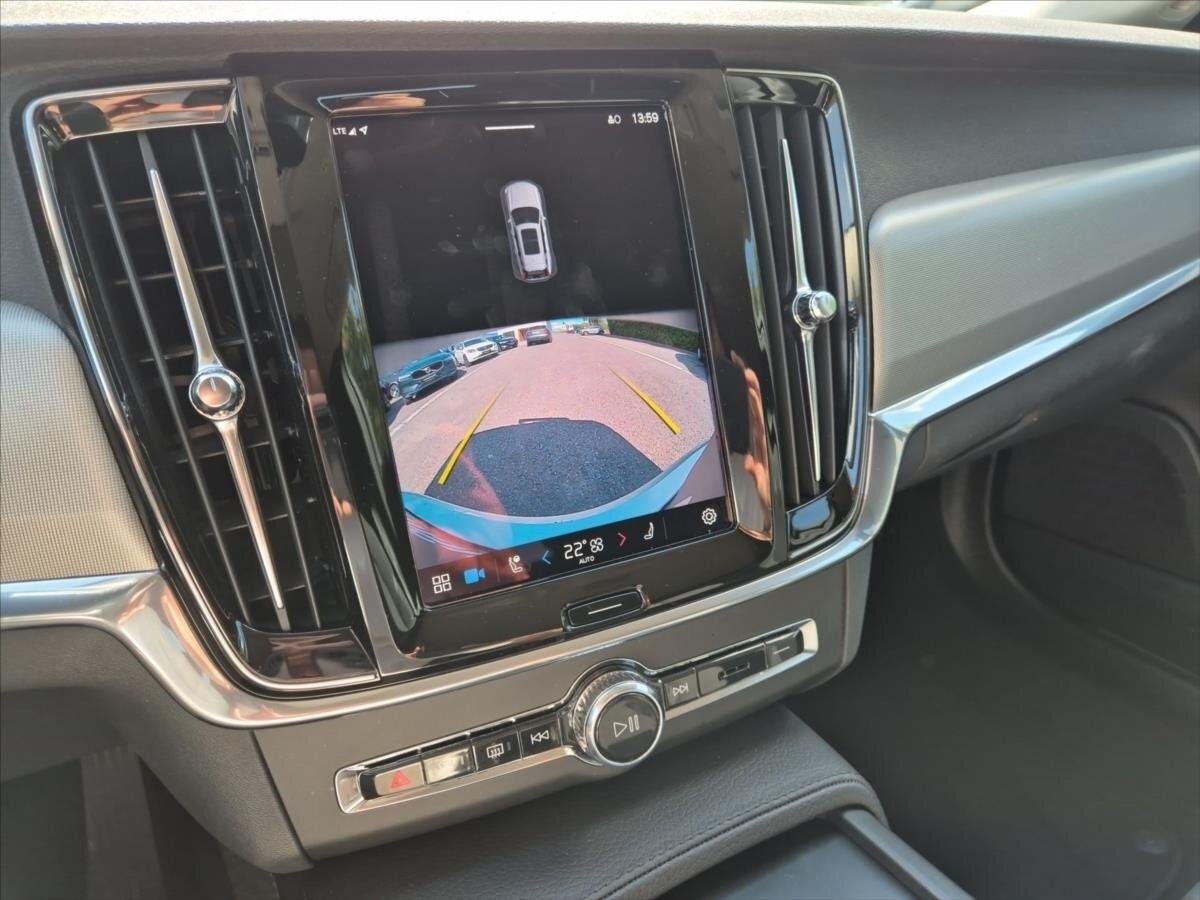 Volvo V90 Kombi 2,0 l 145 kw