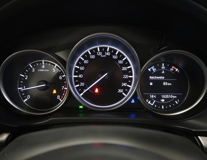 Mazda CX-5 SUV / Terénní 2,0 l 121 kw