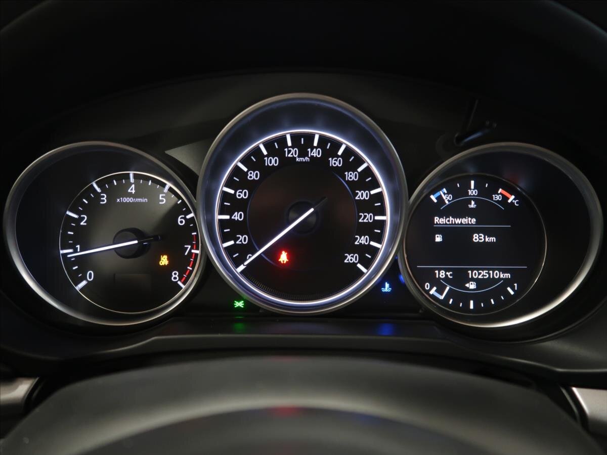 Mazda CX-5 SUV / Terénní 2,0 l 121 kw