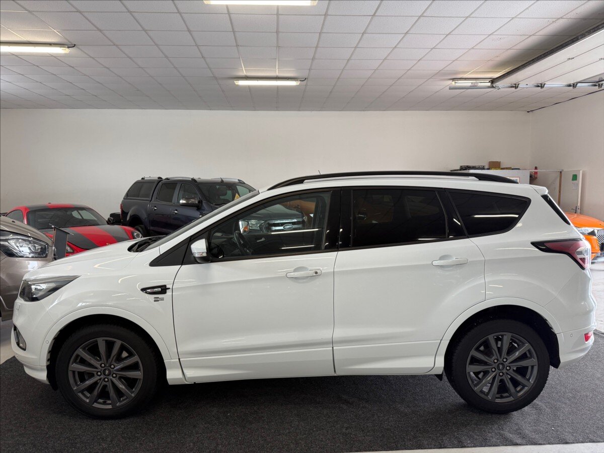Ford Kuga SUV 2,0 l 132 kw