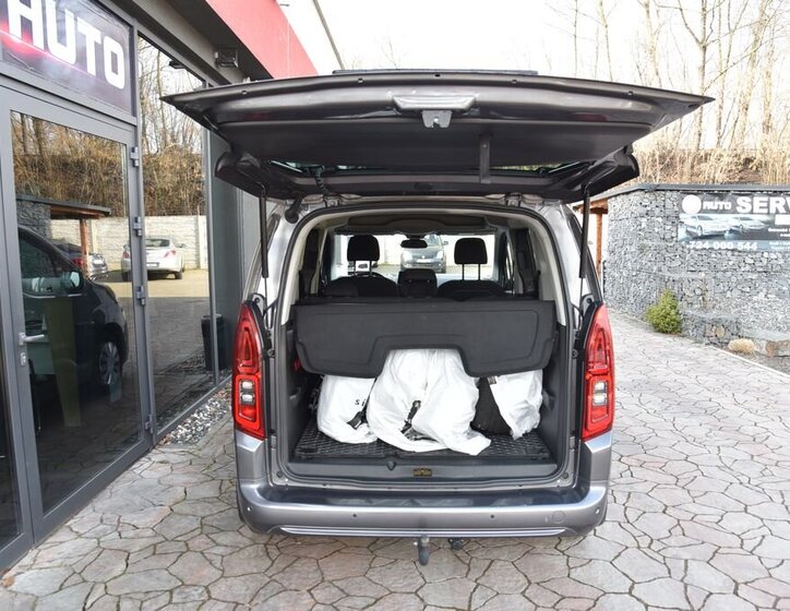 Opel Combo MPV 1,2 l 96 kw