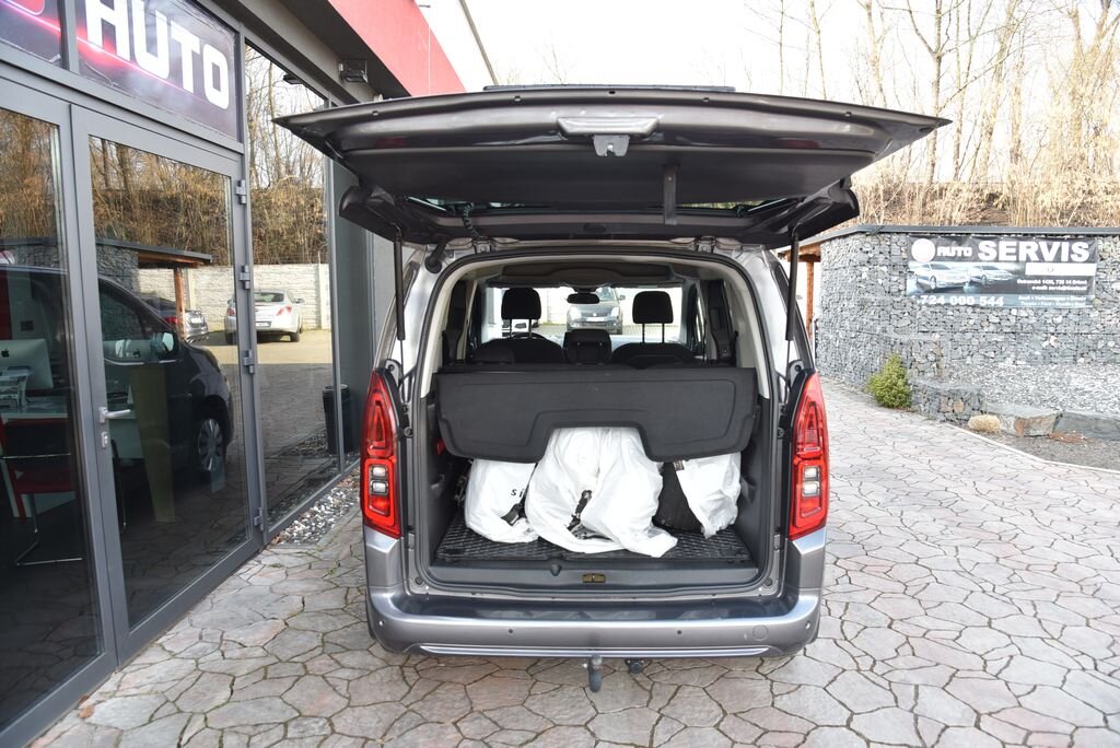 Opel Combo MPV 1,2 l 96 kw