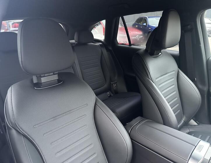 Mercedes-Benz GLC 19