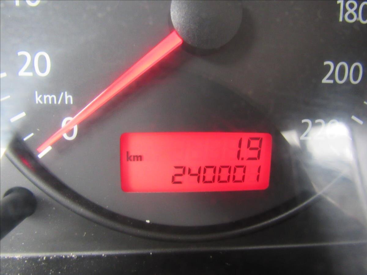 Volkswagen Transporter Skříň 1,9 l 62 kw