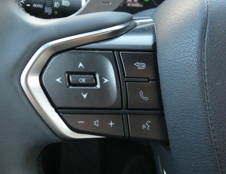 Lexus RX 350h SUV / Terénní 2,5 l 140 kw