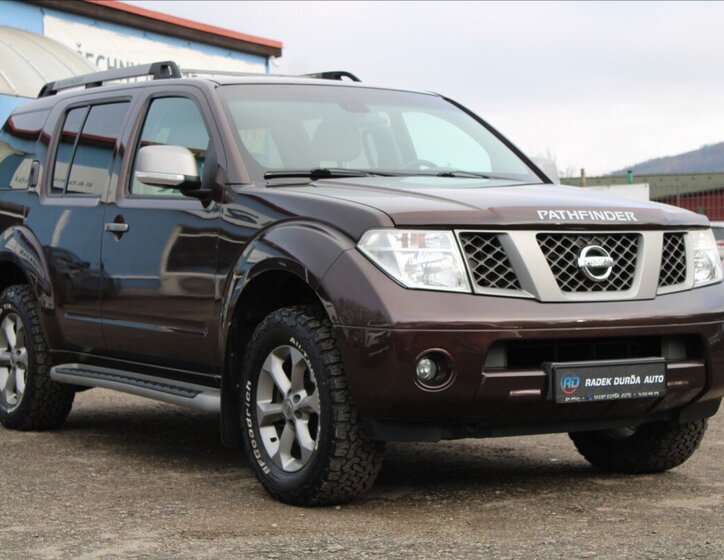 Nissan Pathfinder 3