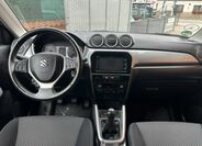 Suzuki Vitara 10