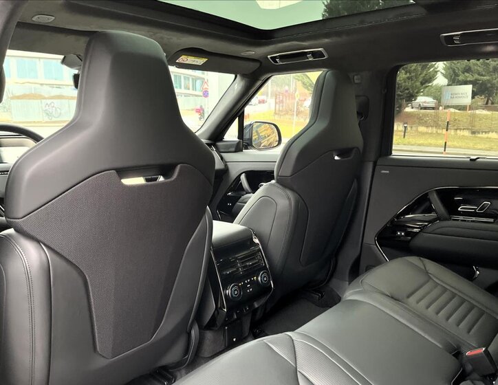 Land Rover Range Rover Sport SUV / Terénní 4,4 l 467 kw