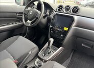 Suzuki Vitara SUV 1,4 l 81 kw