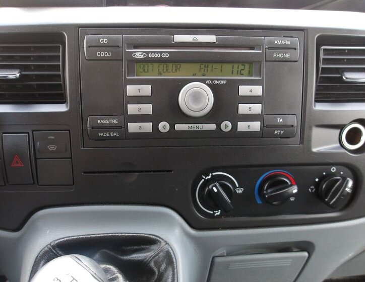 Ford Transit Skříň 2,2 l 74 kw