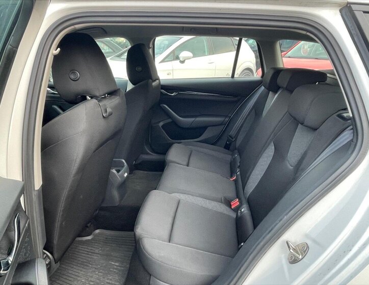 Škoda Octavia Kombi 2,0 l 85 kw