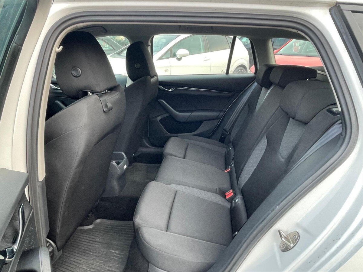 Škoda Octavia Kombi 2,0 l 85 kw