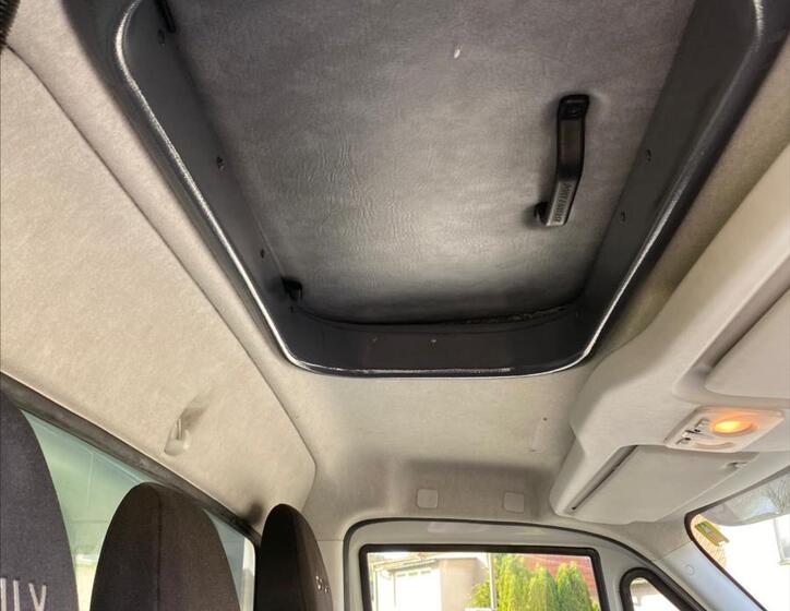 Iveco Daily Skříň 3,0 l 132 kw