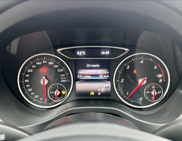 Mercedes-Benz Třídy A Hatchback 1,5 l 80 kw