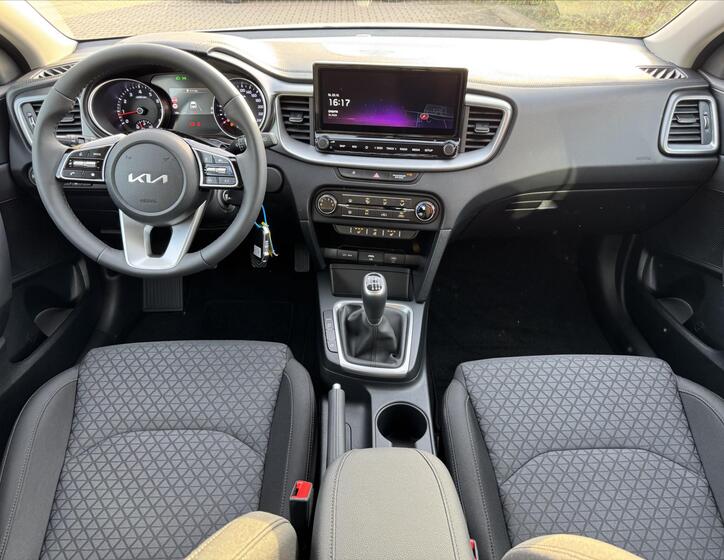KIA Ceed 32