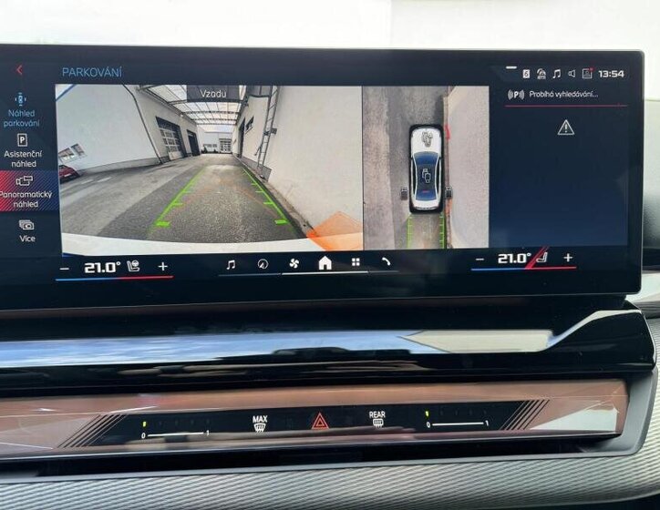 BMW i5 Sedan / Limuzína 1,0 442 kw