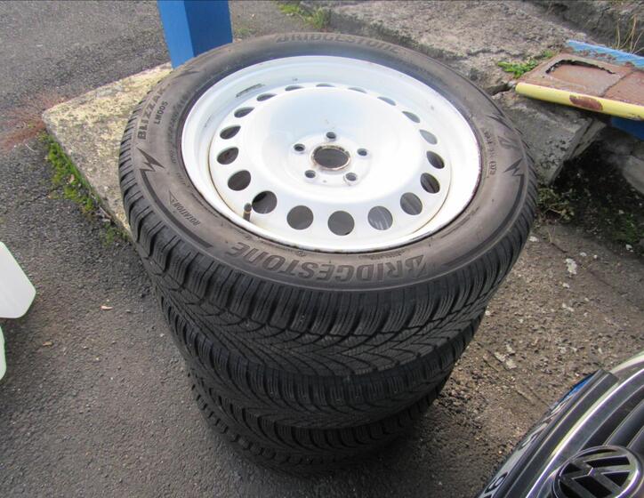 Volkswagen Passat 33