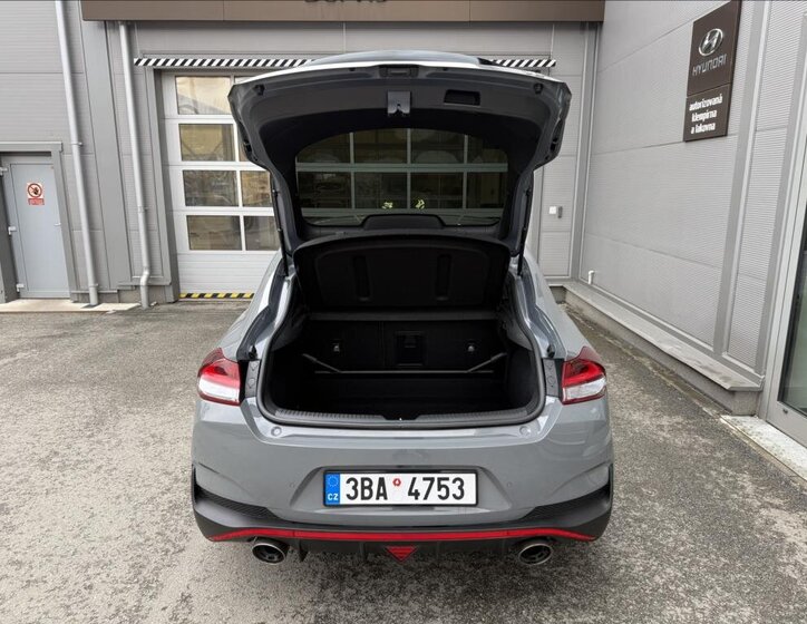 Hyundai i30 Liftback 2,0 l 206 kw