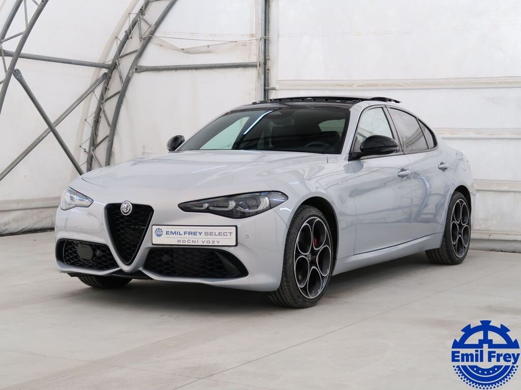 Alfa Romeo Giulia Sedan 2,0 l 206 kw