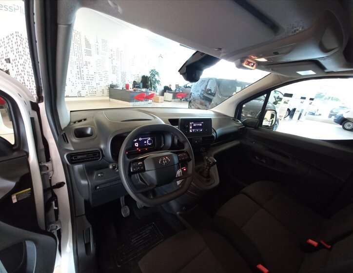 Toyota ProAce City Skříň 1,5 l 75 kw