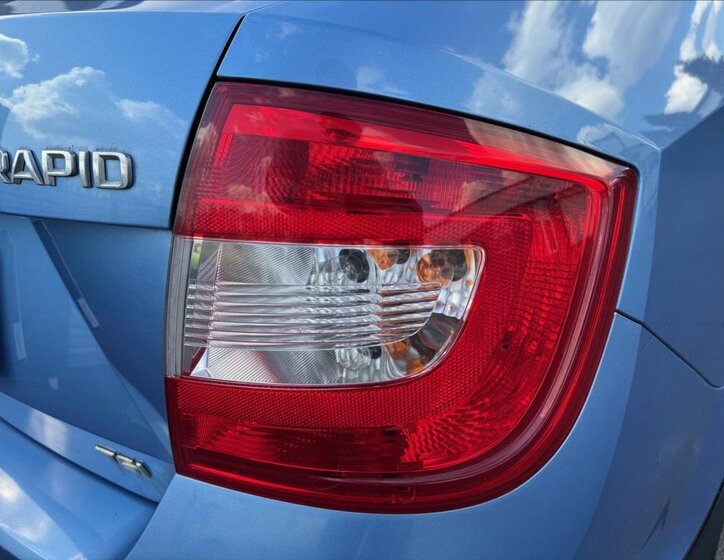 Škoda Rapid Liftback 1,2 l 63 kw