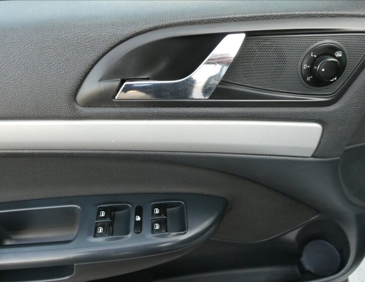 Škoda Octavia Kombi 2,0 l 103 kw