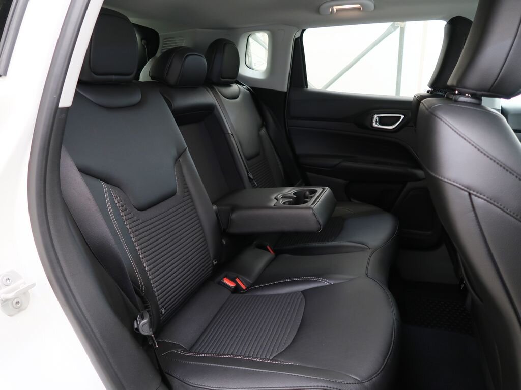 Jeep Compass SUV / Terénní 1,6 l 96 kw