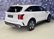 KIA Sorento SUV / Terénní 1,6 l 176 kw