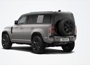 Land Rover Defender 3