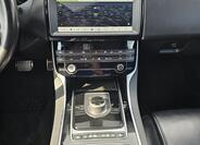 Jaguar XE 21