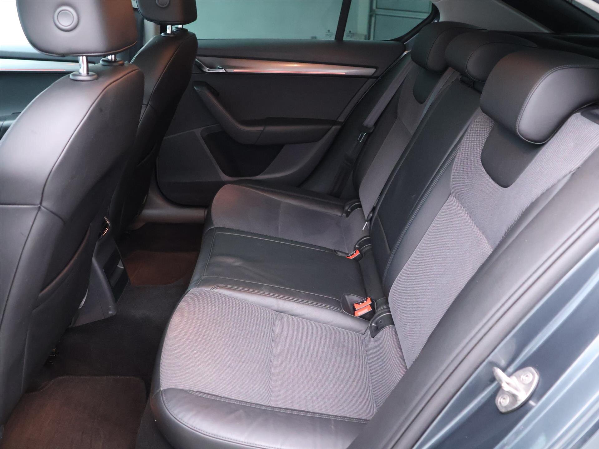 Škoda Octavia Liftback 2,0 l 110 kw