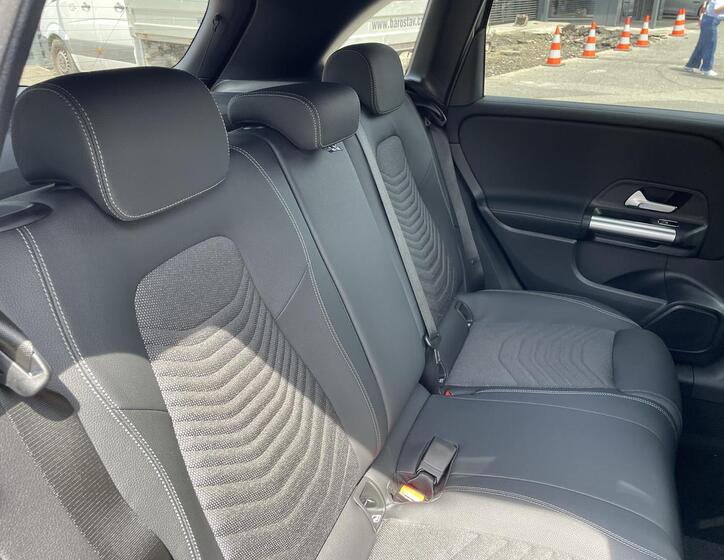 Mercedes-Benz Třídy B 15