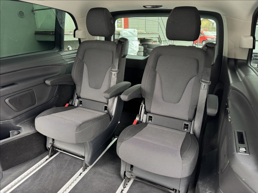 Mercedes-Benz Třídy V Kombi 2,1 l 120 kw