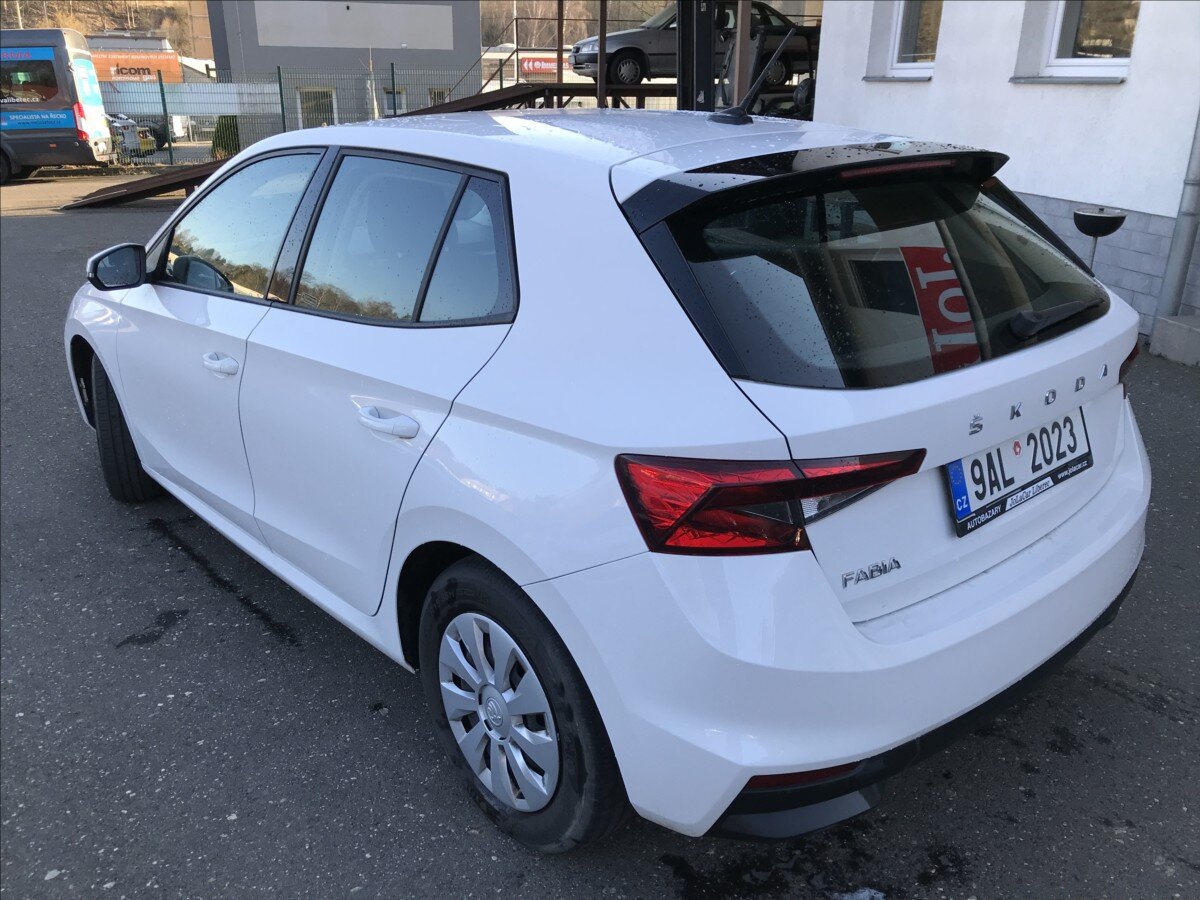 Škoda Fabia Hatchback 999,0 59 kw