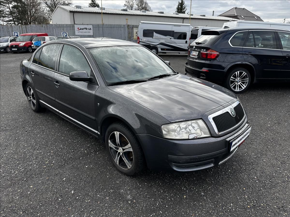 Škoda Superb