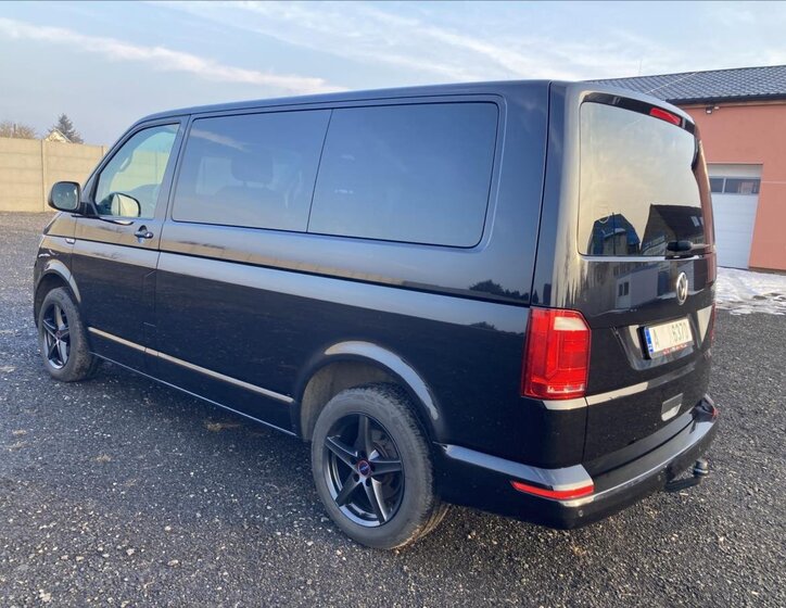 Volkswagen Multivan Kombi 2,0 l 110 kw