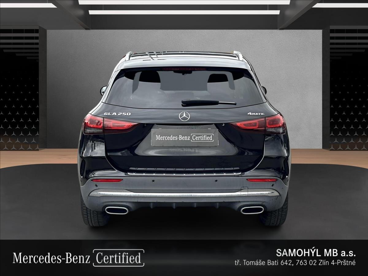 Mercedes-Benz GLA SUV 2,0 l 165 kw