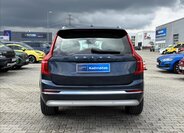 Volvo XC90 4