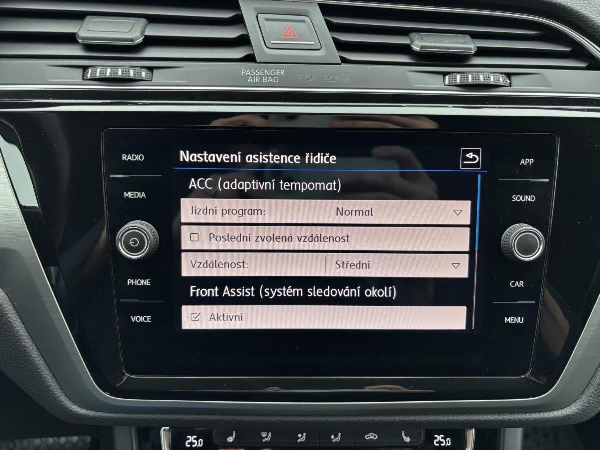 Volkswagen Touran MPV 1,5 l 110 kw