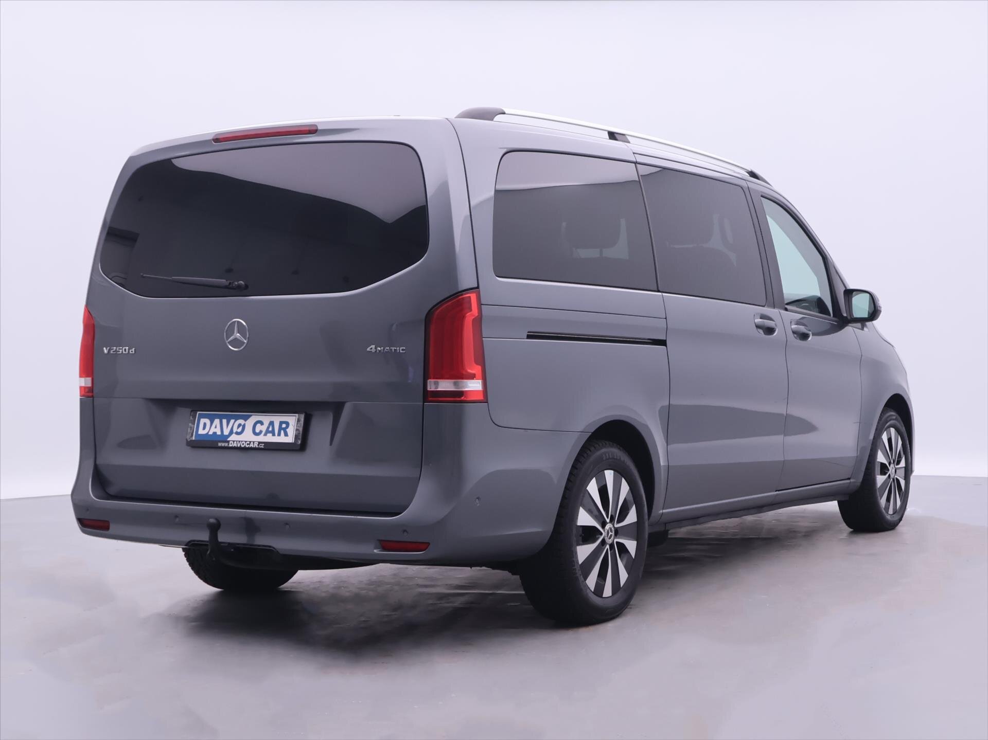 Mercedes-Benz Třídy V Kombi 2,0 l 140 kw