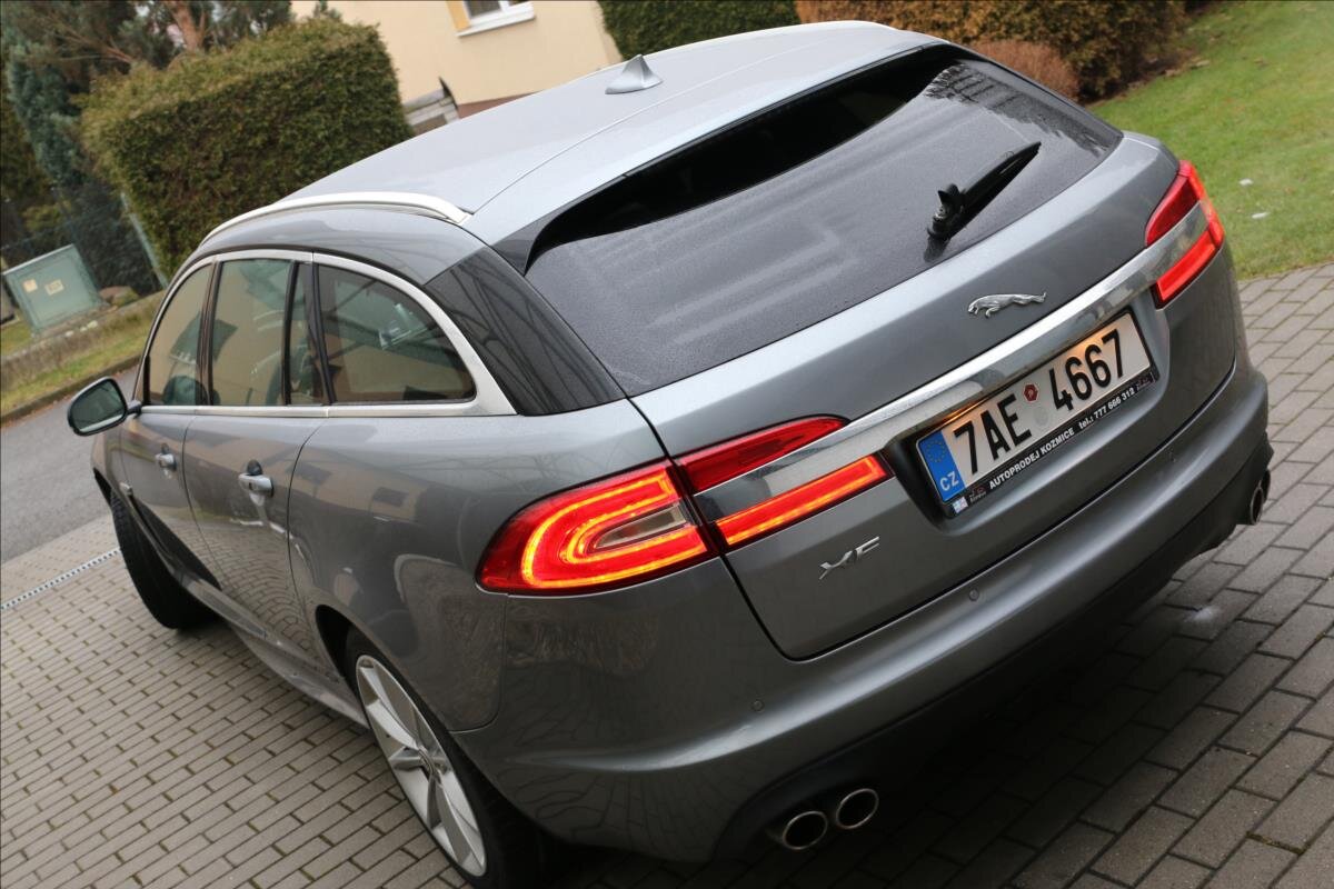 Jaguar XF Kombi 3,0 l 177 kw
