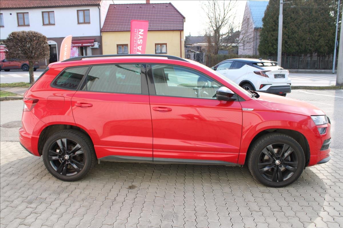 Škoda Karoq SUV / Terénní 1,5 l 110 kw