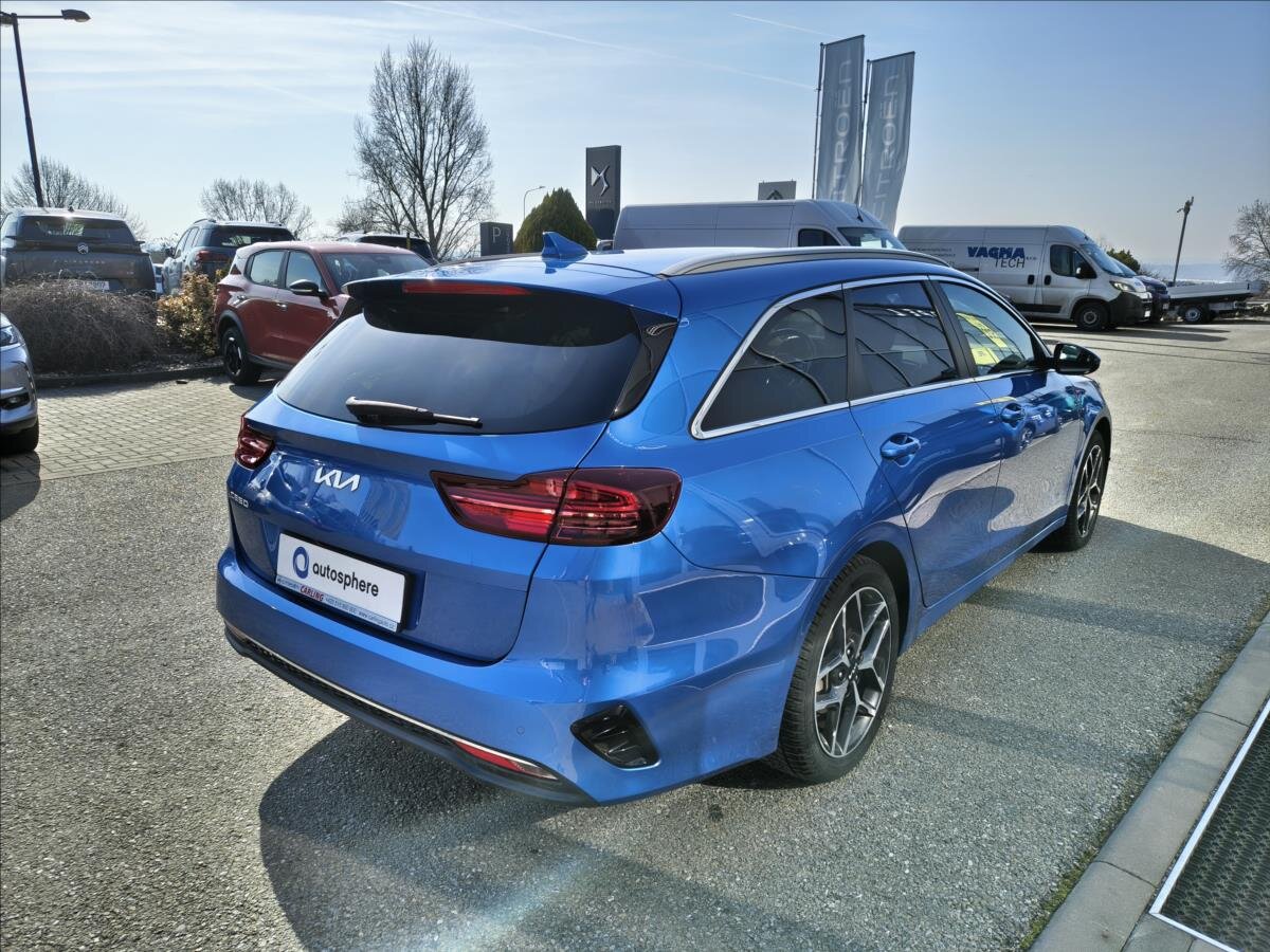 KIA Ceed Kombi 1,5 l 117 kw