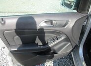 Mercedes-Benz Třídy B Kombi 1,5 l 80 kw